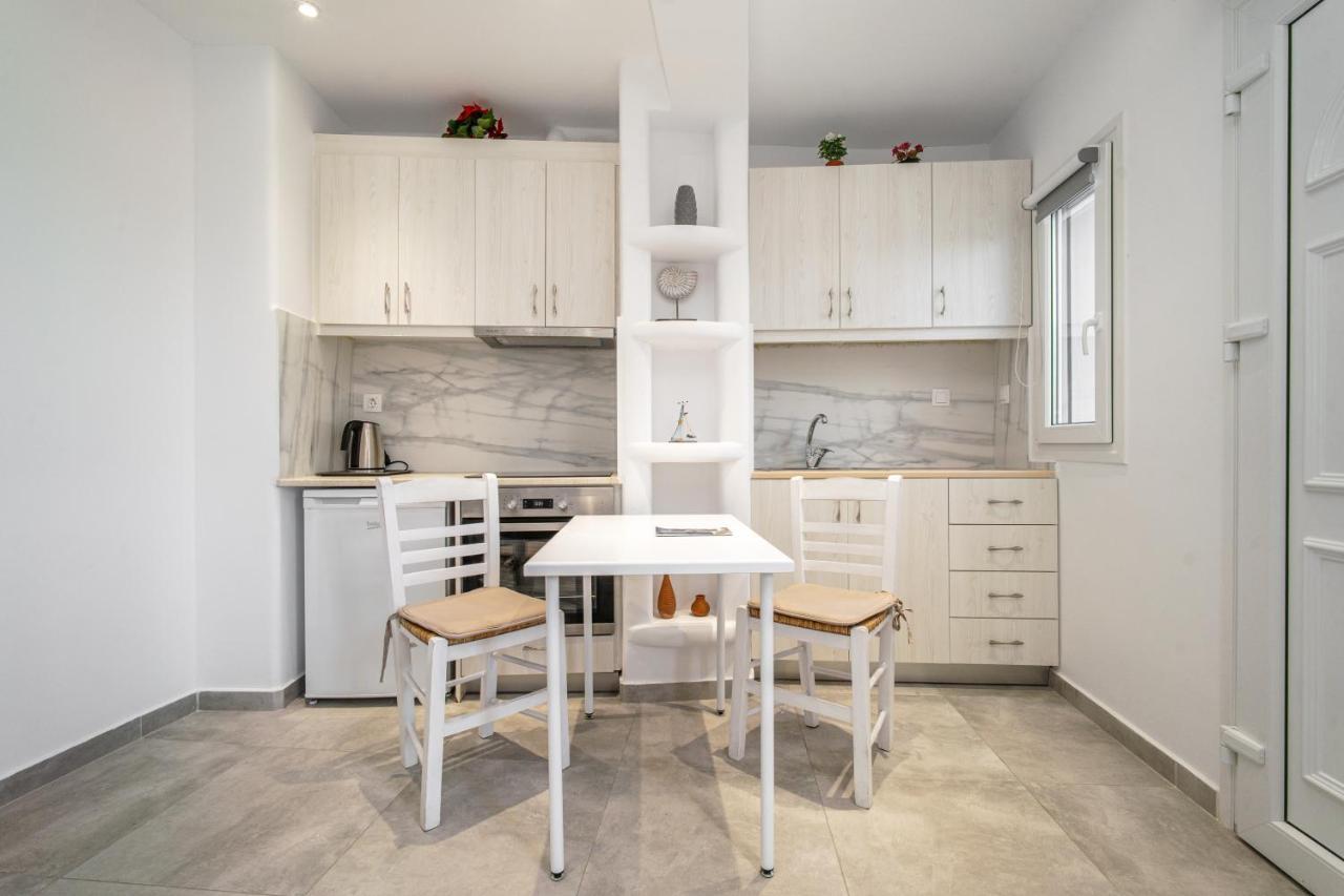 Anius Apartments Mykonos Town Bagian luar foto
