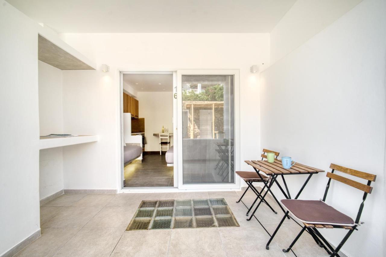 Anius Apartments Mykonos Town Bagian luar foto