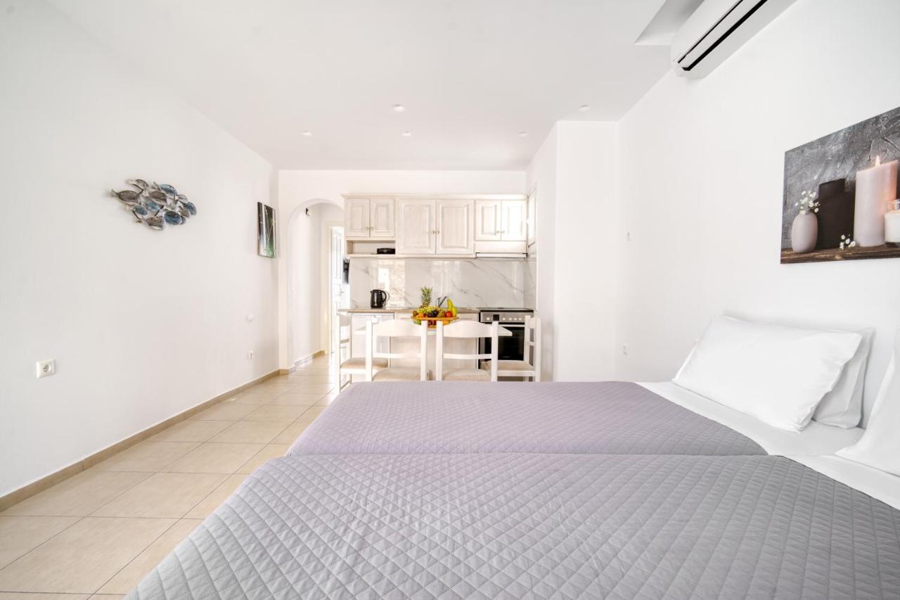 Anius Apartments Mykonos Town Bagian luar foto